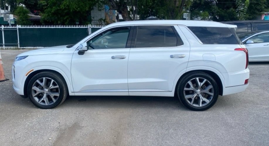 Used 2022 Hyundai Palisade Limited FWD image 4