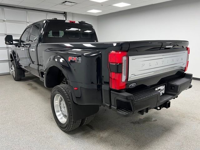 Used 2023 Ford F450 Platinum w/ FX4 Off-Road Package AWD/4WD image 7