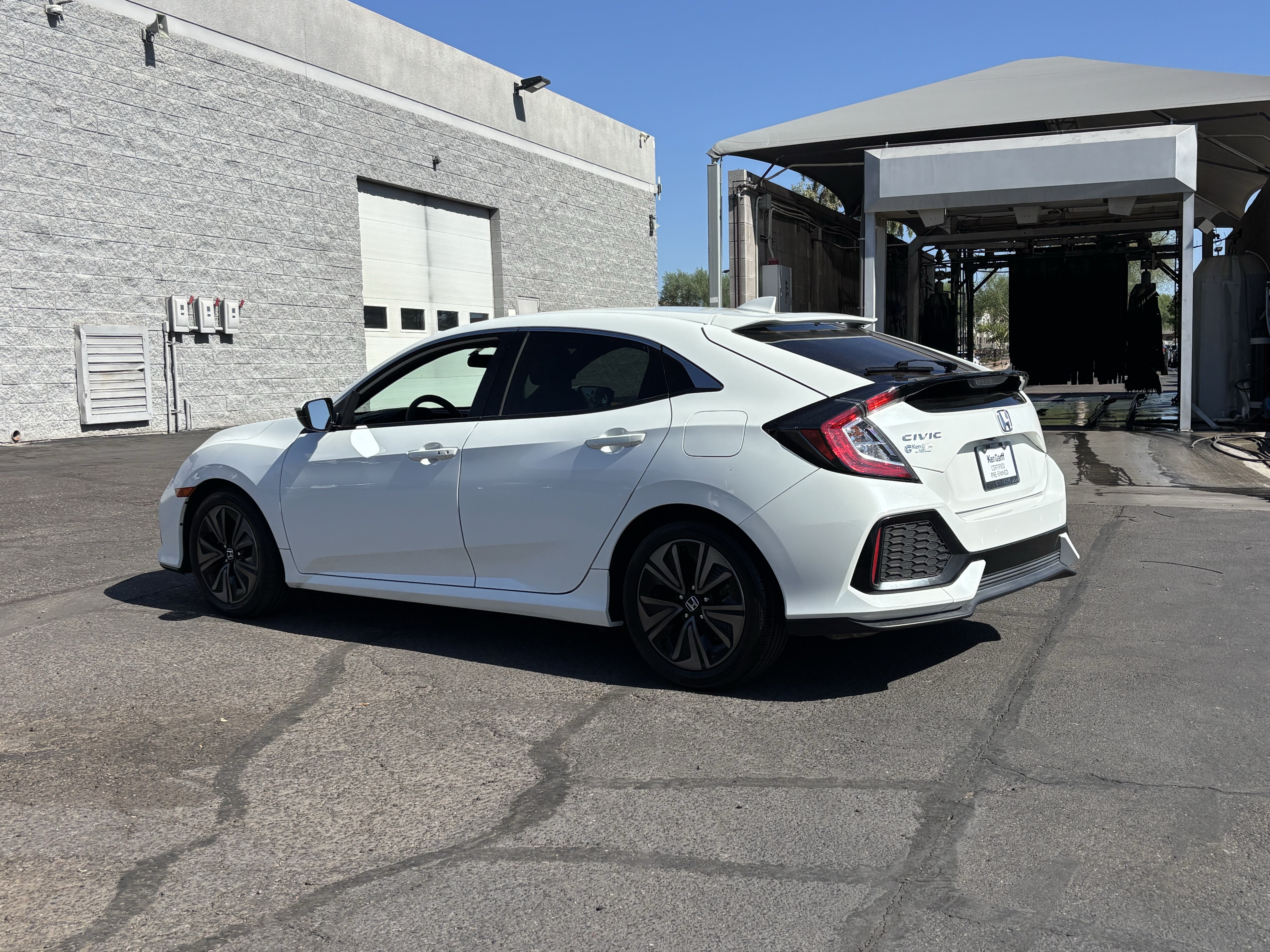 Used 2017 Honda Civic EX image 4