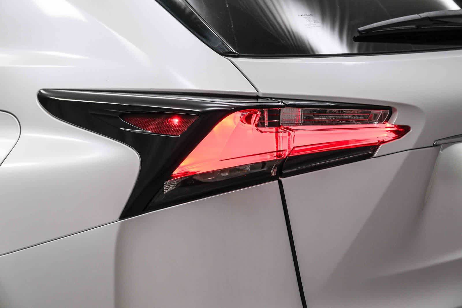 Used 2016 Lexus NX 300h AWD w/ Premium Package image 7