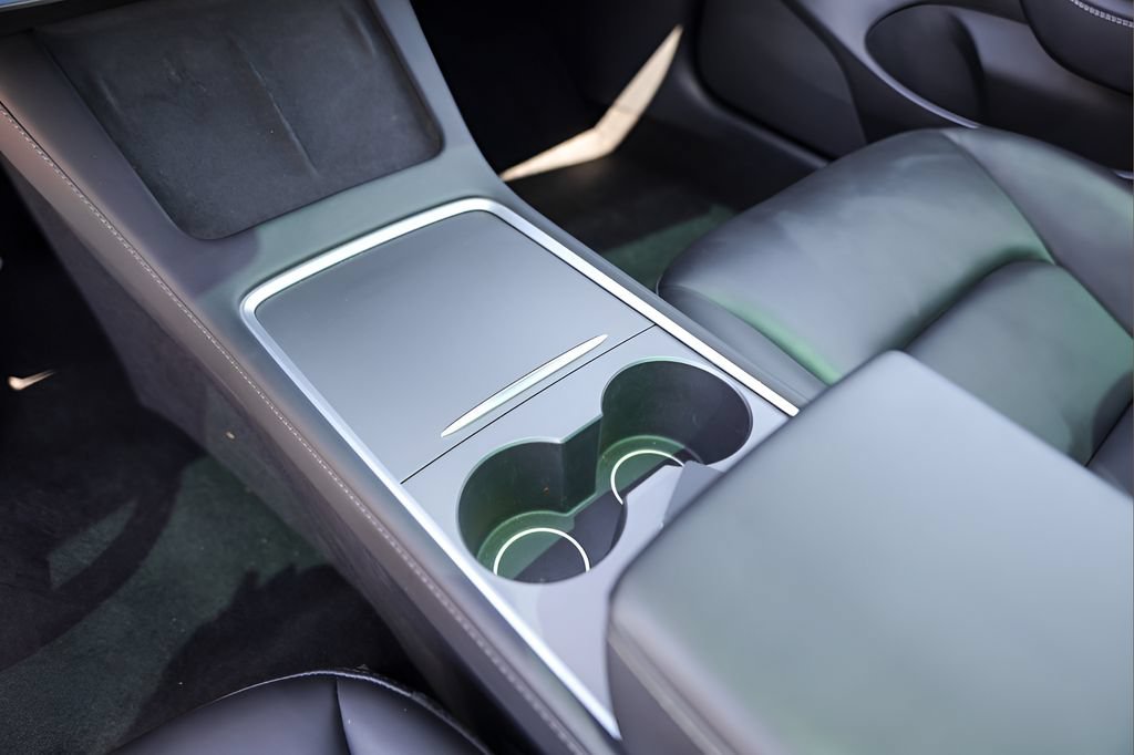 Used 2023 Tesla Model 3 Standard Range RWD image 18