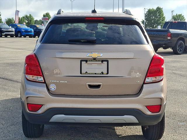 Used 2018 Chevrolet Trax LT w/ LT Convenience Package AWD/4WD image 6