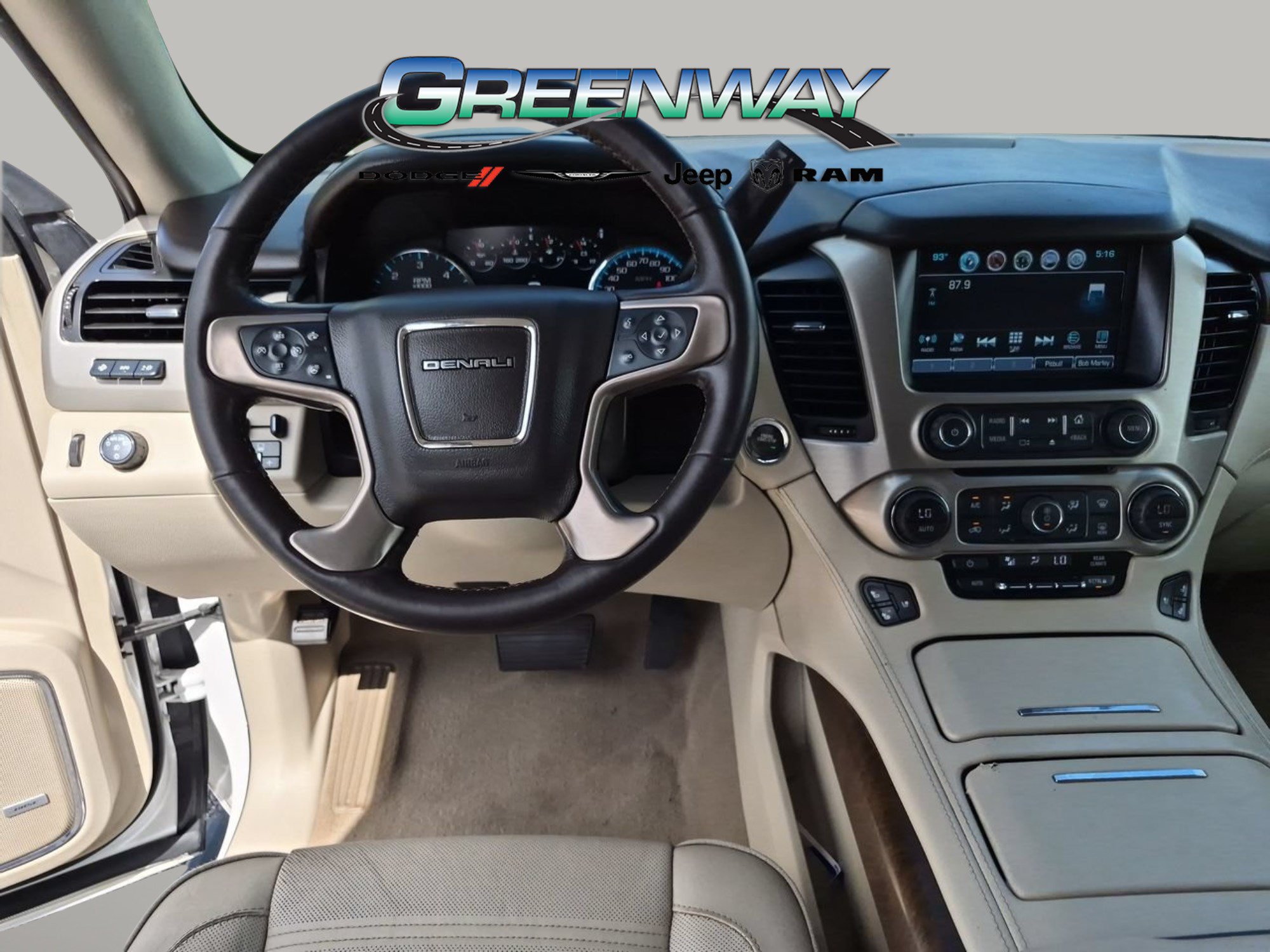 Used 2019 GMC Yukon XL Denali w/ Denali Ultimate Package RWD image 9