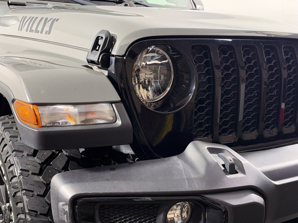 Used 2022 Jeep Gladiator Sport AWD/4WD image 12