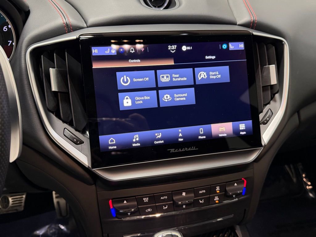 Used 2023 Maserati Ghibli Trofeo image 32