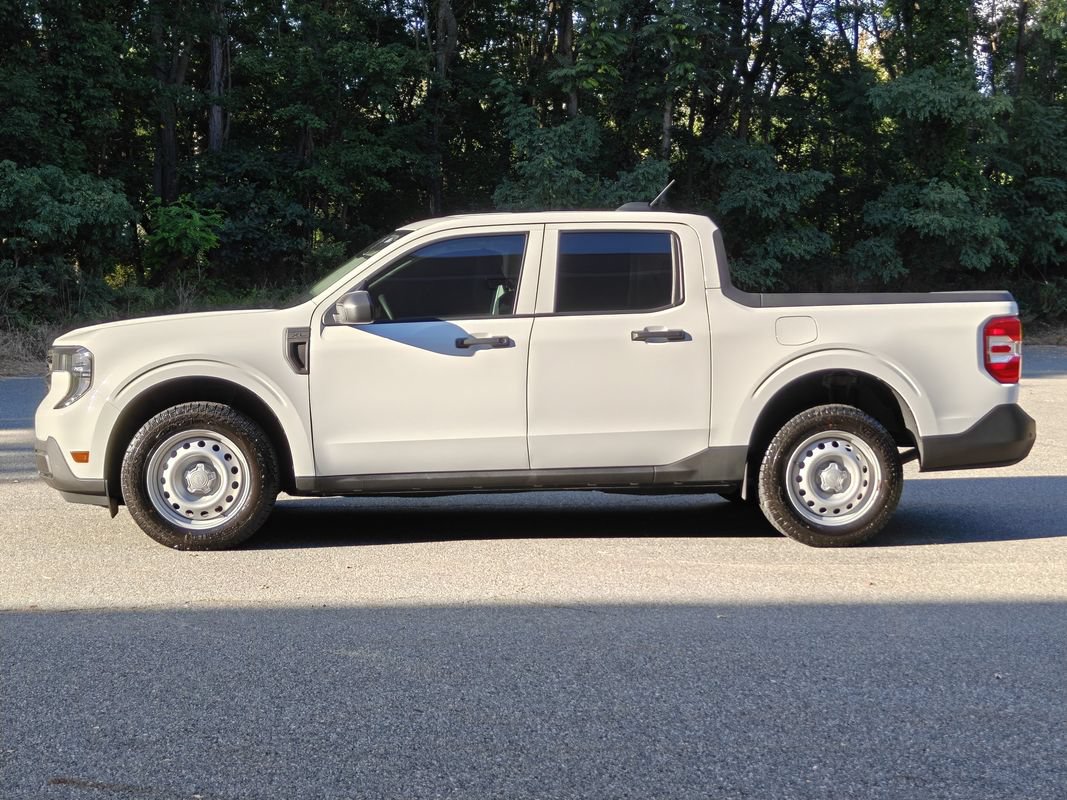 Used 2025 Ford Maverick XL w/ Equipment Group 102A AWD/4WD image 6