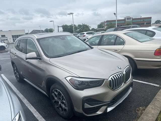 Used 2021 BMW X1 xDrive28i w/ Premium Package AWD/4WD image 4