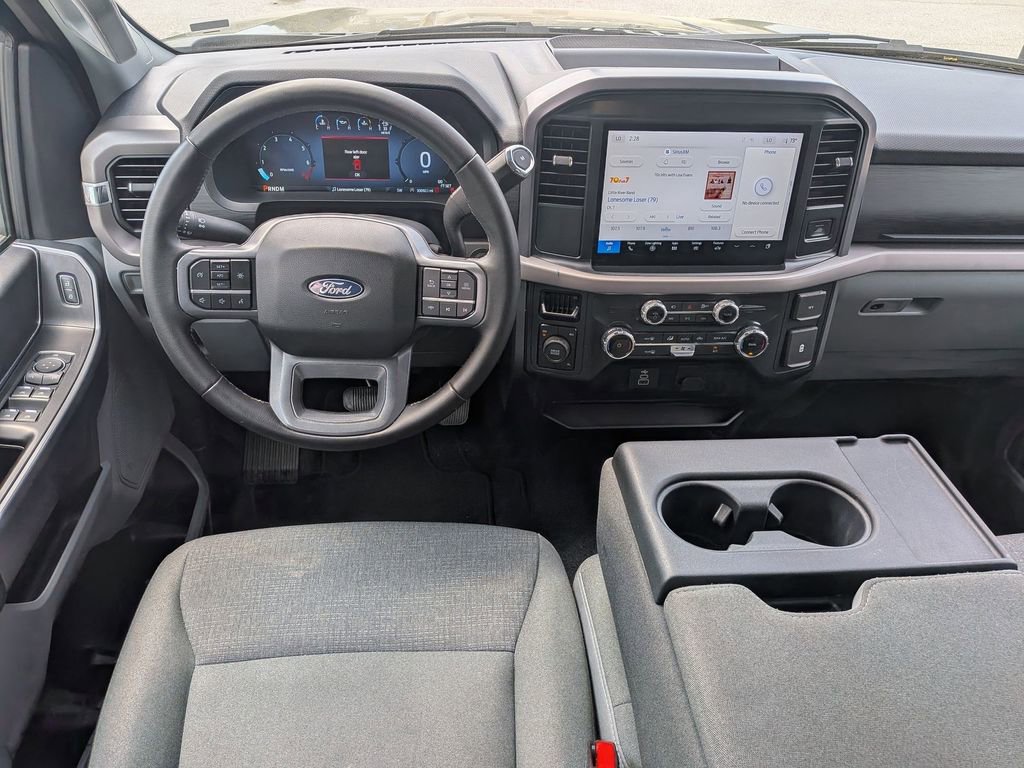 Used 2025 Ford F150 XLT w/ Equipment Group 301A Standard image 3