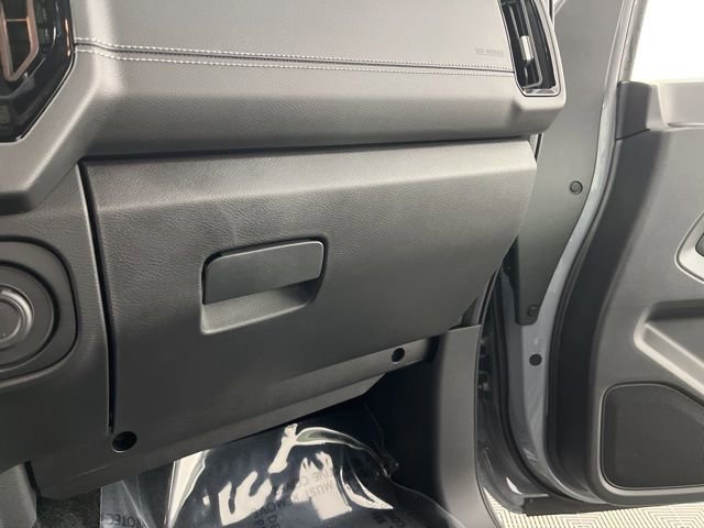 New 2026 Nissan Frontier SV w/ Tow Package image 36