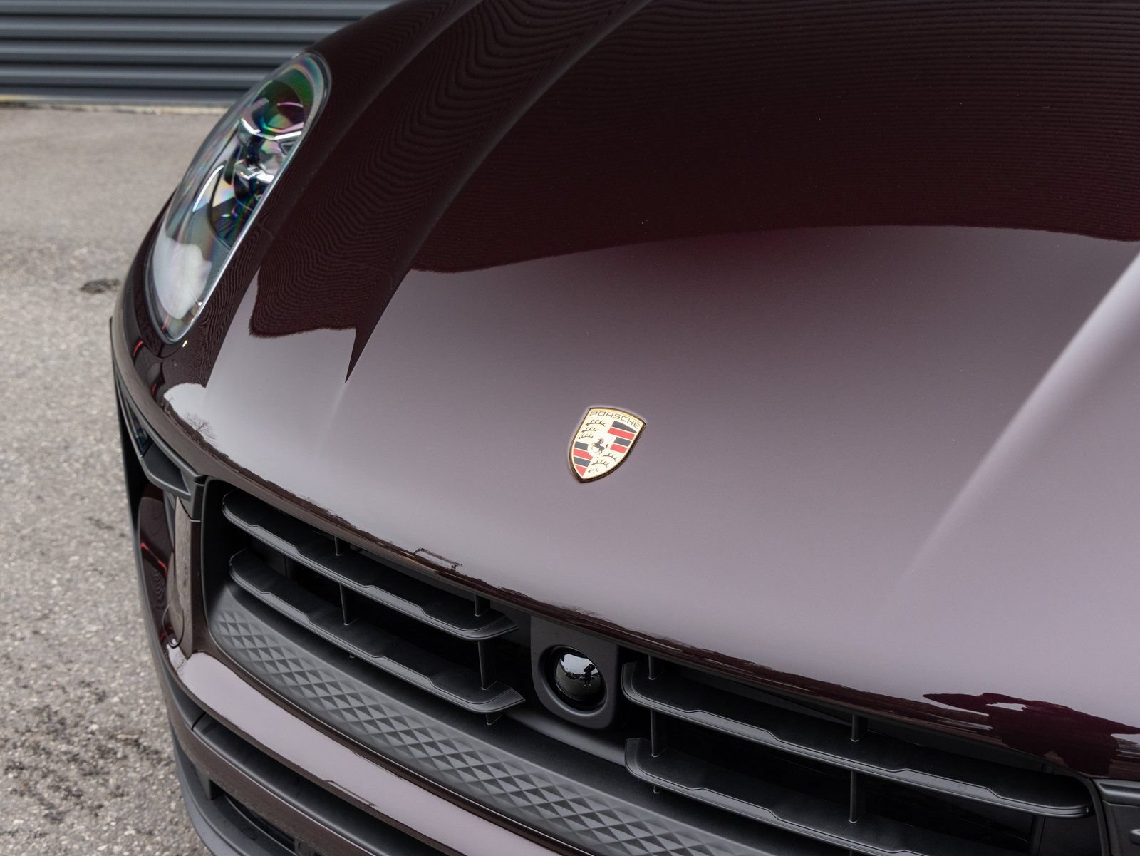 Certified 2026 Porsche Macan AWD/4WD image 10