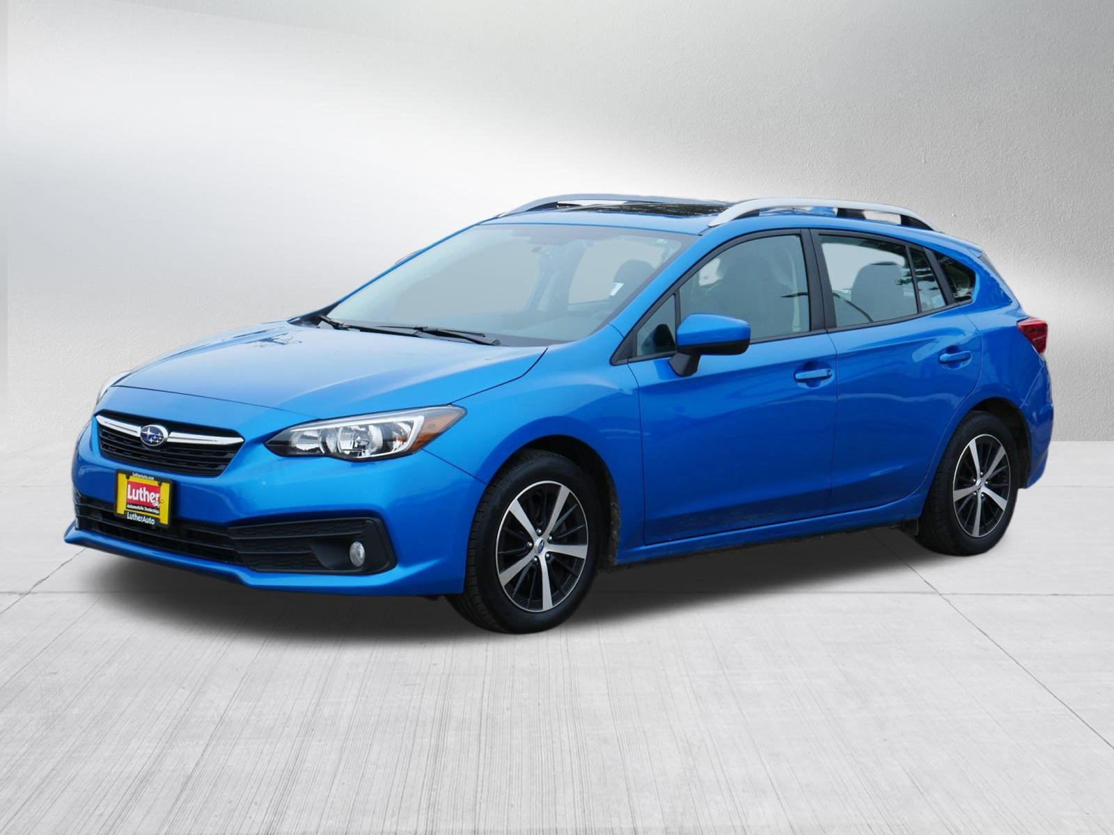 Used 2023 Subaru Impreza Premium image 3