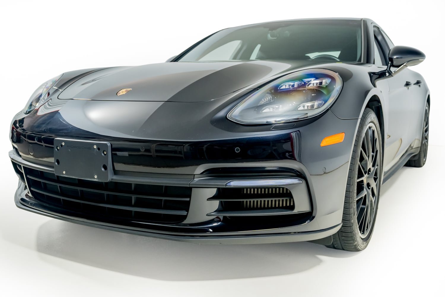 Used 2018 Porsche Panamera 4S AWD/4WD image 37