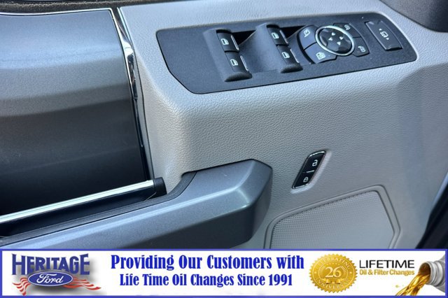 Used 2022 Ford F250 XLT w/ XLT Premium Package AWD/4WD image 11