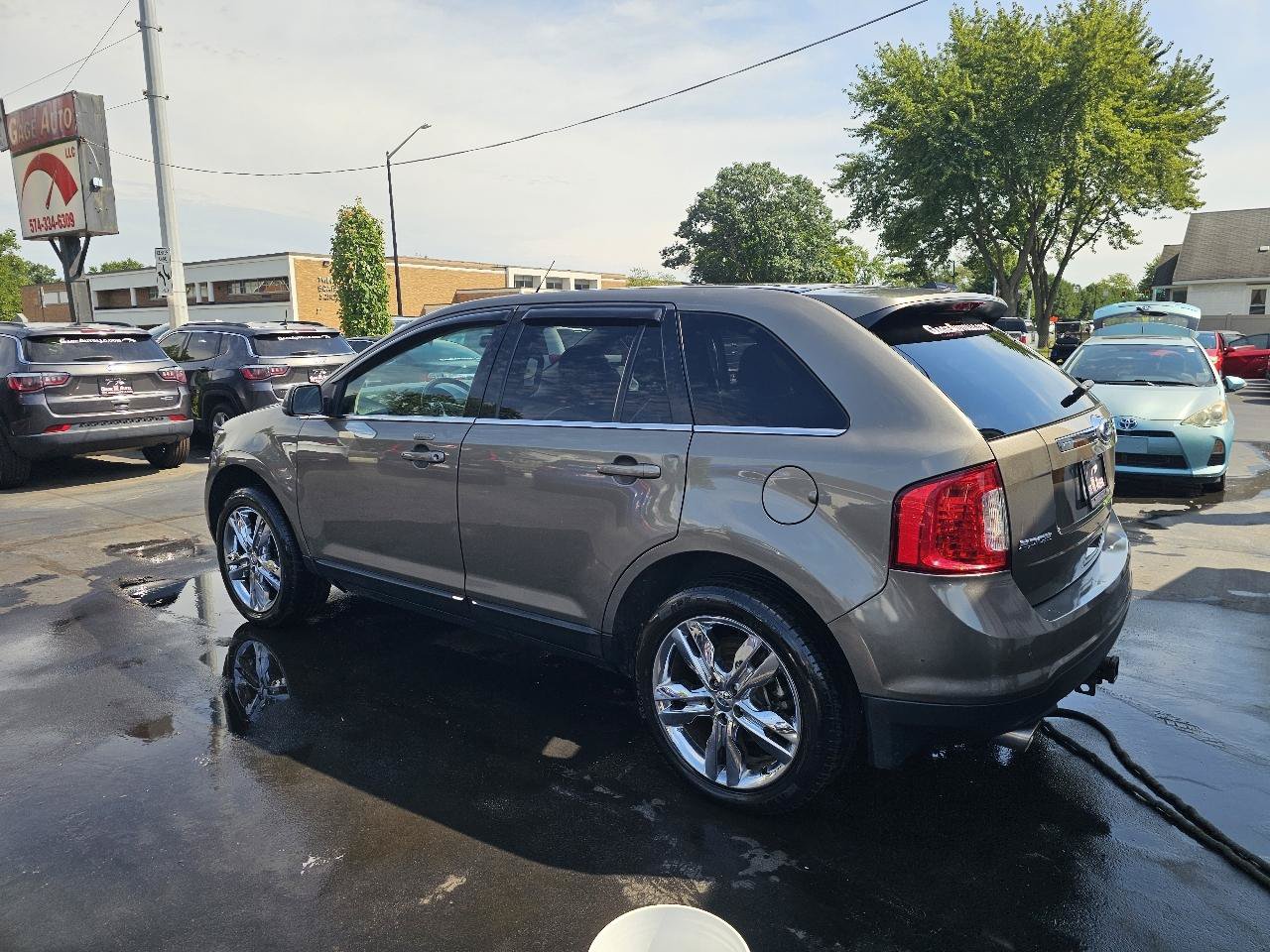 Used 2013 Ford Edge Limited FWD image 7