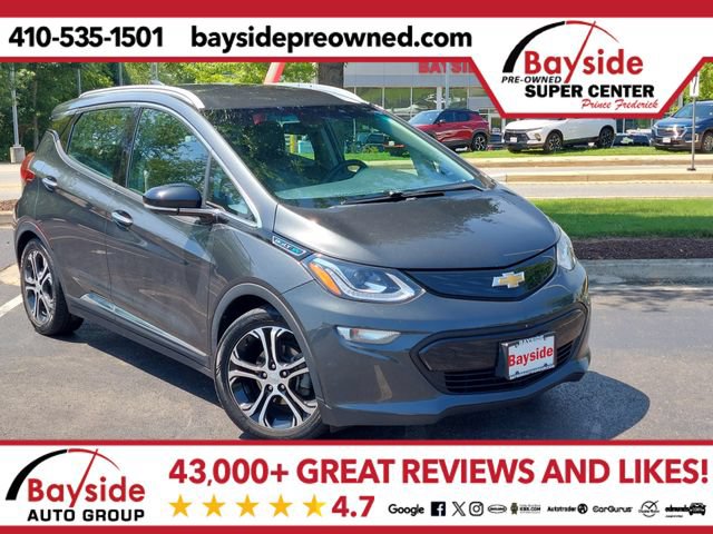 Used 2017 Chevrolet Bolt Premier w/ Infotainment Package FWD image 1