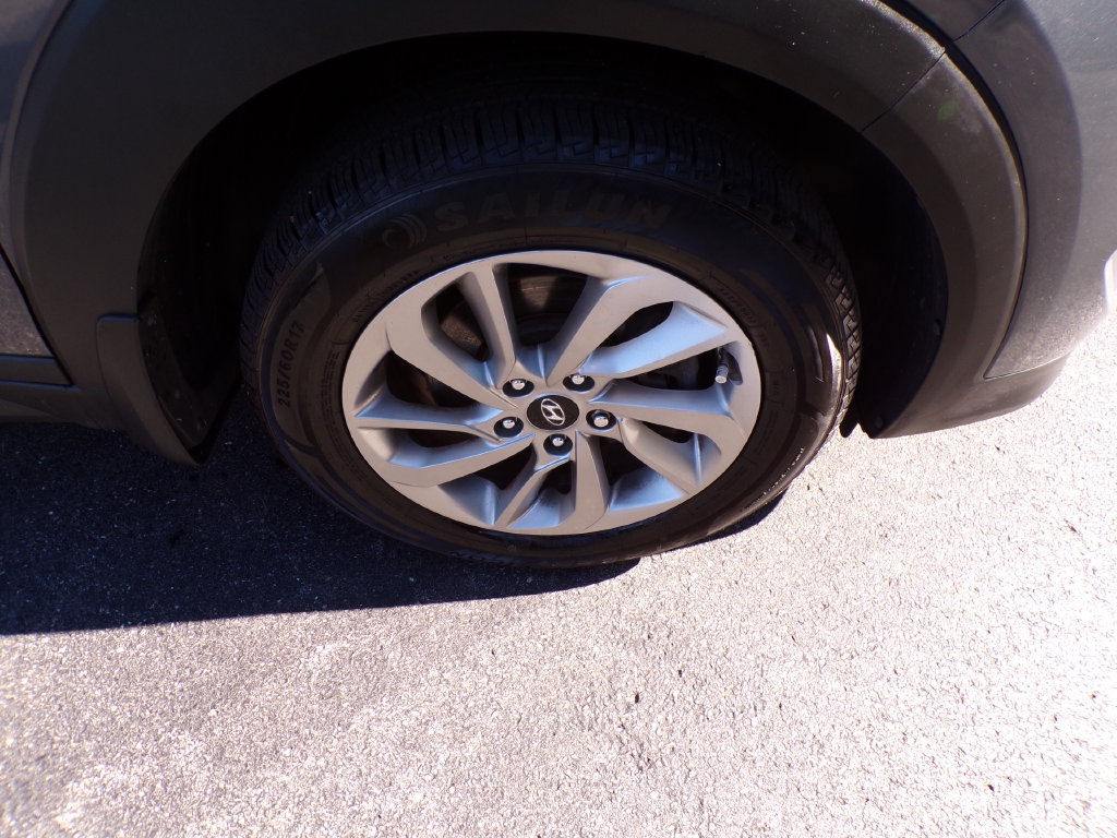 Used 2018 Hyundai Tucson SE AWD/4WD image 6