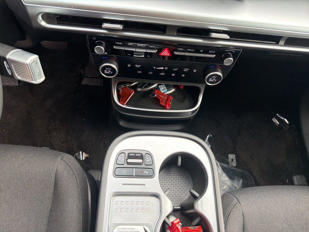 New 2026 Hyundai Ioniq 9 S RWD image 15