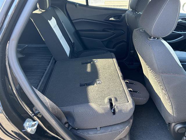 Certified 2024 Chevrolet Trax RS w/ Driver Confidence Package image 30