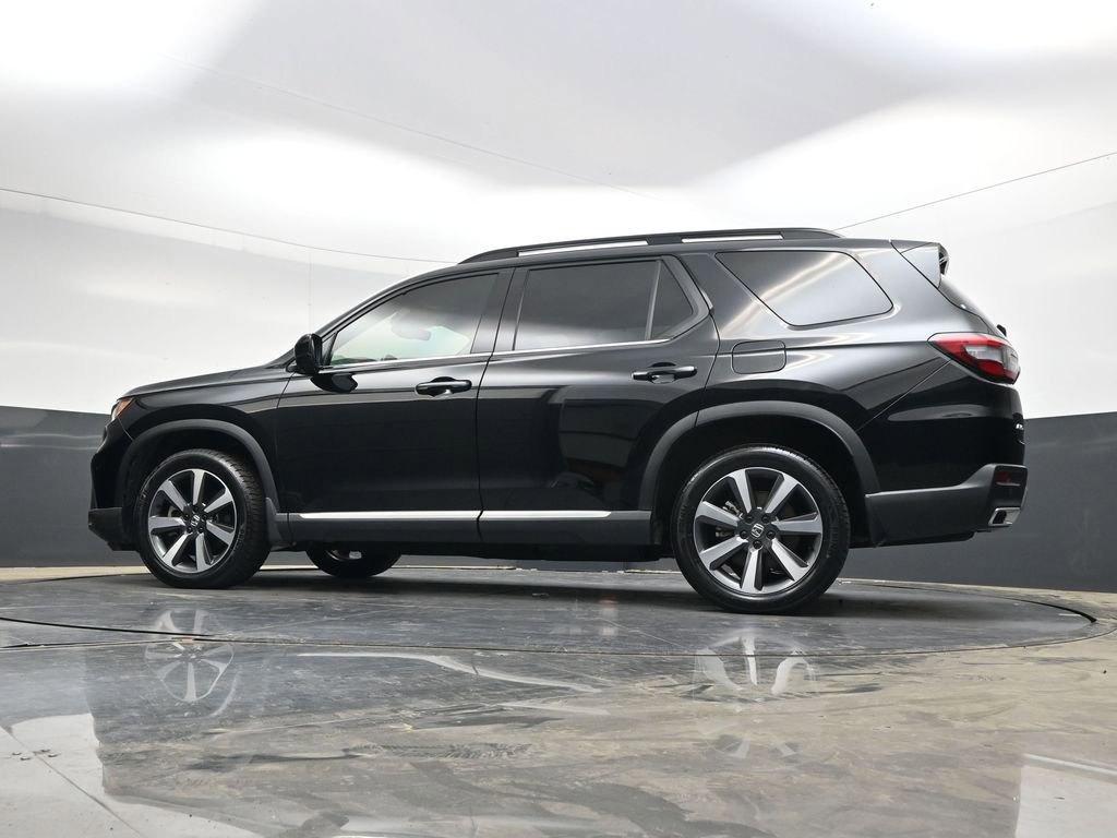 Used 2024 Honda Pilot Touring image 31