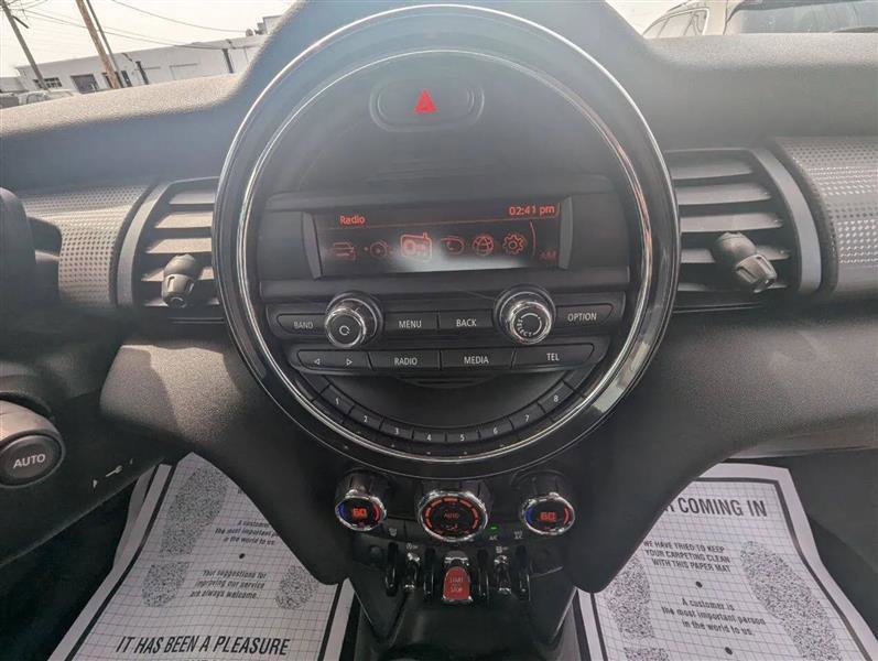 Used 2015 MINI Cooper 2-Door Hardtop FWD image 15