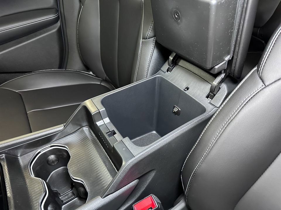 New 2025 Jeep Grand Cherokee Limited w/ Black Appearance Package image 30