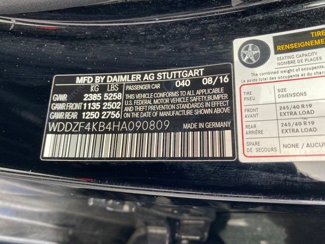 Used 2017 Mercedes-Benz E 300 4MATIC image 23