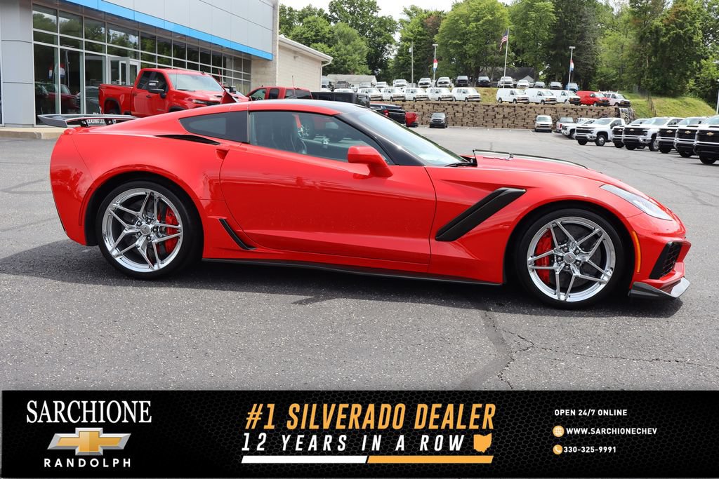 Used 2019 Chevrolet Corvette ZR1 RWD image 1