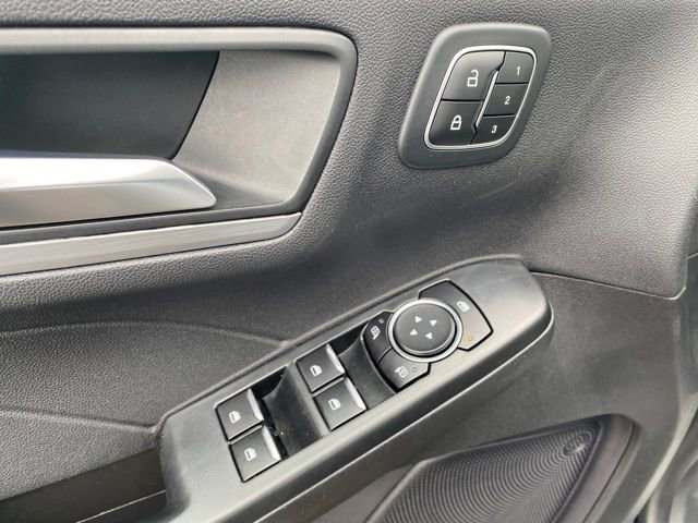 Used 2023 Ford Escape Platinum image 18