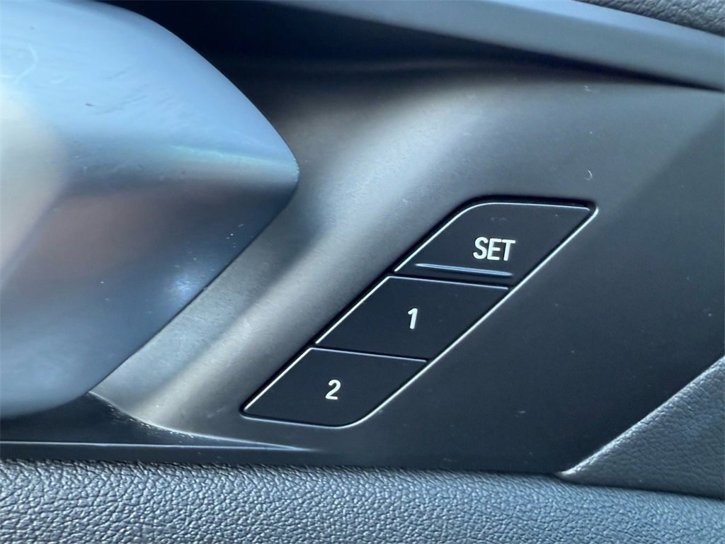 Used 2020 BMW X5 xDrive40i w/ Convenience Package image 42