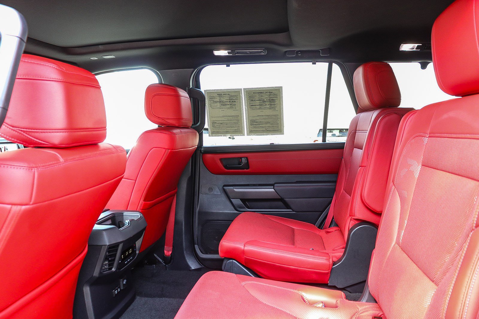 Used 2025 Toyota Sequoia TRD Pro w/ Tow Technology Package image 24