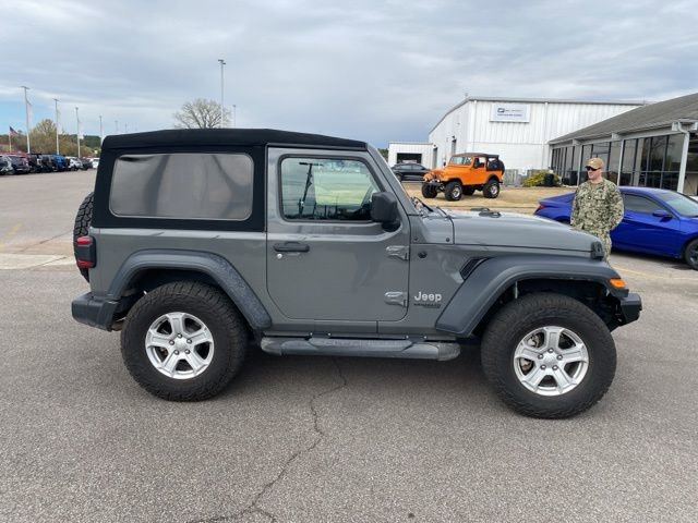 Used 2019 Jeep Wrangler Sport S image 2