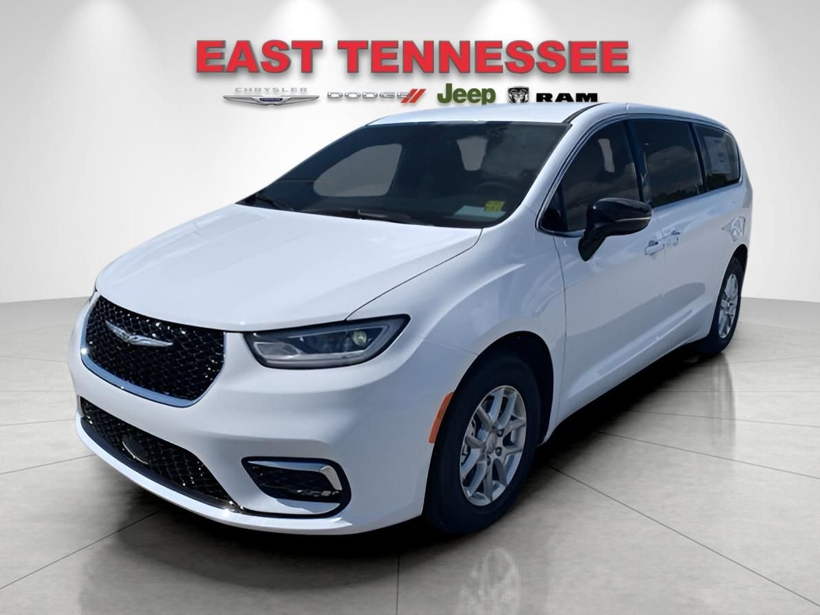 New 2026 Chrysler Pacifica Select image 7