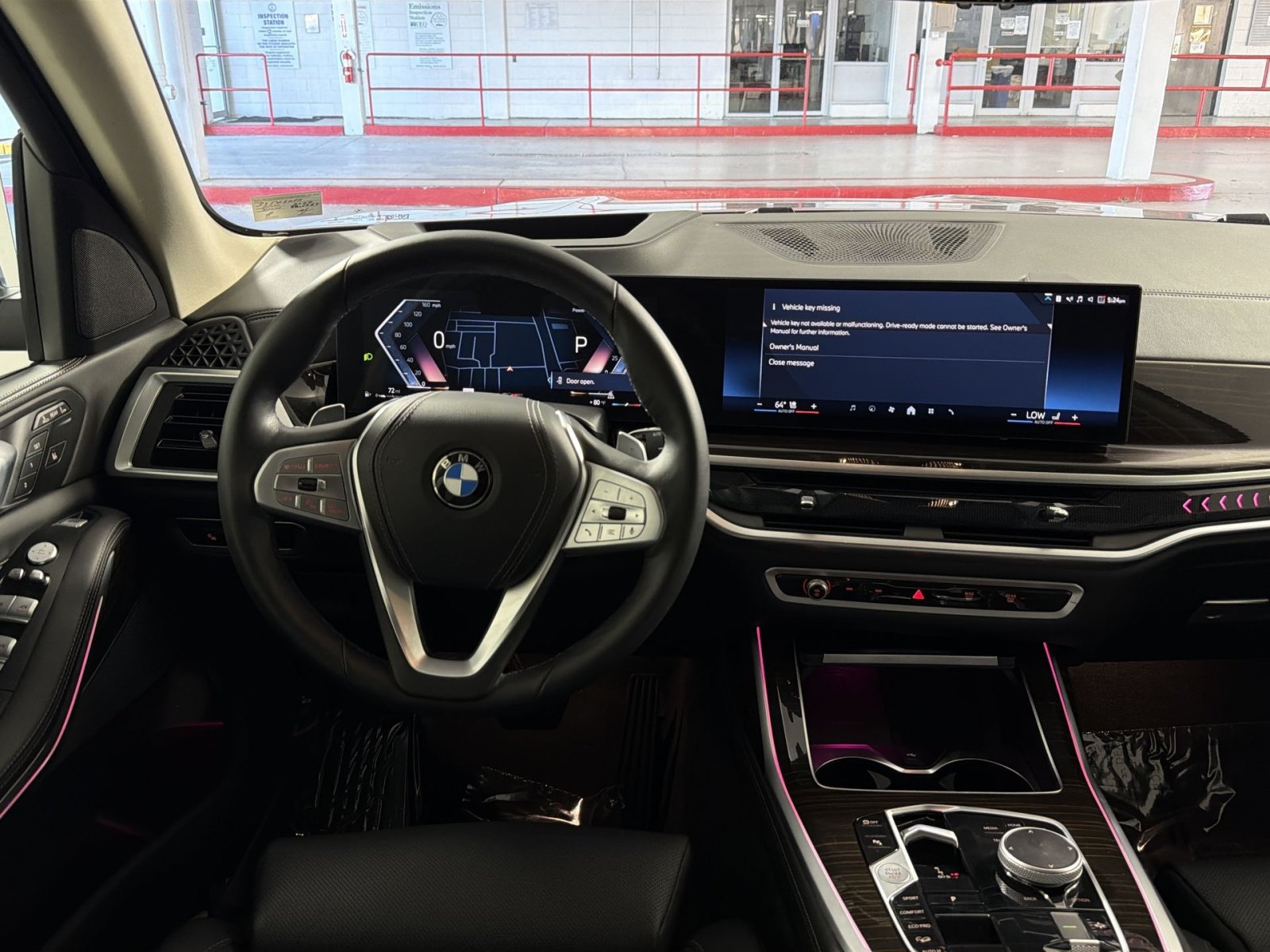 Used 2024 BMW X7 xDrive40i w/ Climate Comfort Package AWD/4WD image 16