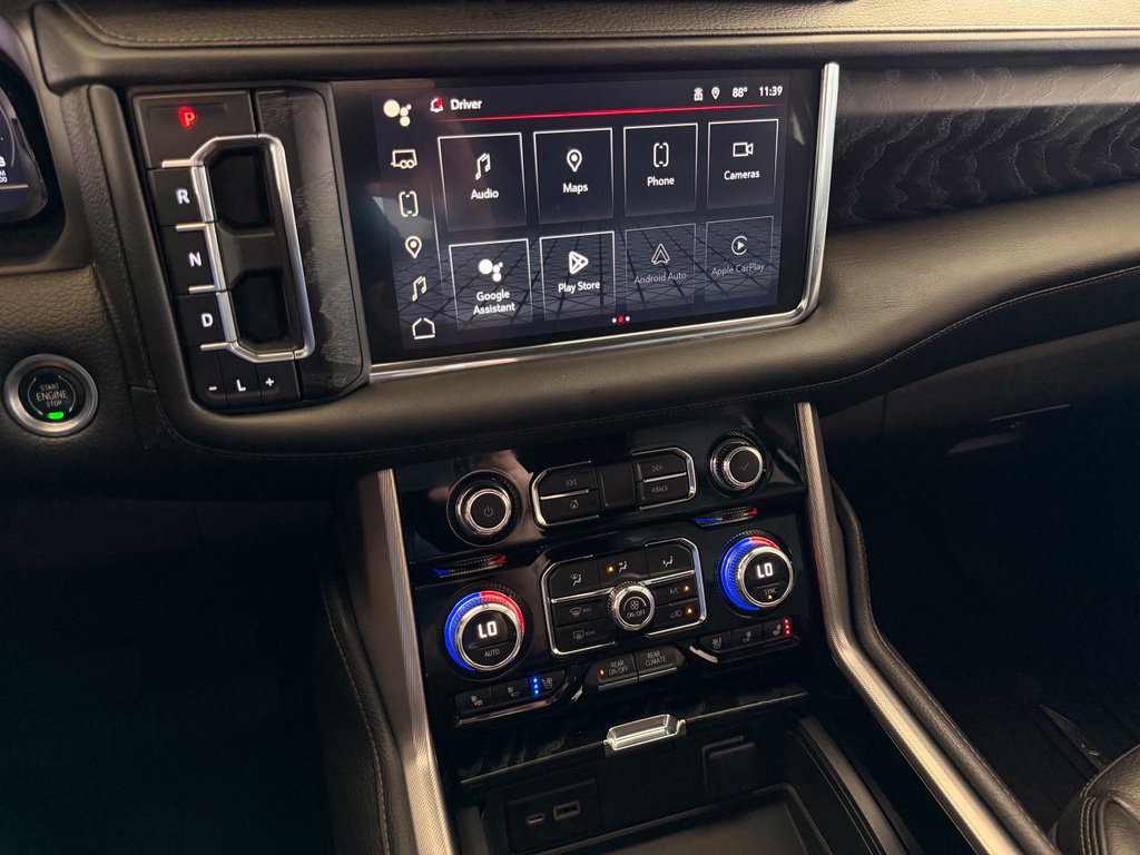 Used 2023 GMC Yukon Denali AWD/4WD image 27