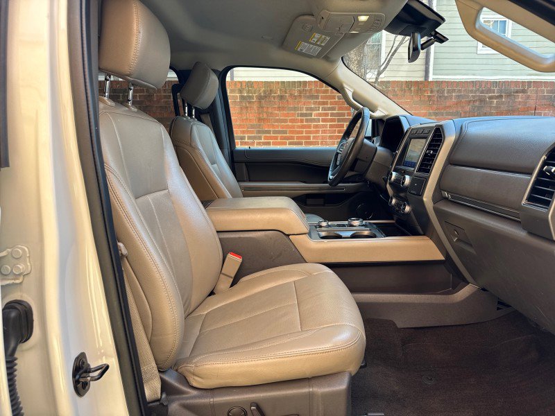 Used 2020 Ford Expedition Max XLT w/ Equipment Group 202A image 30