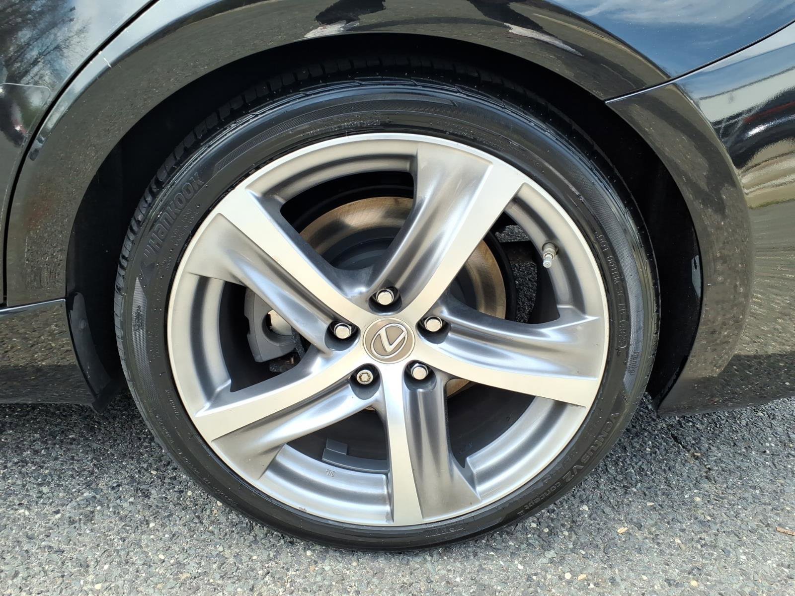 Used 2018 Lexus IS 300 AWD w/ Comfort Package image 19