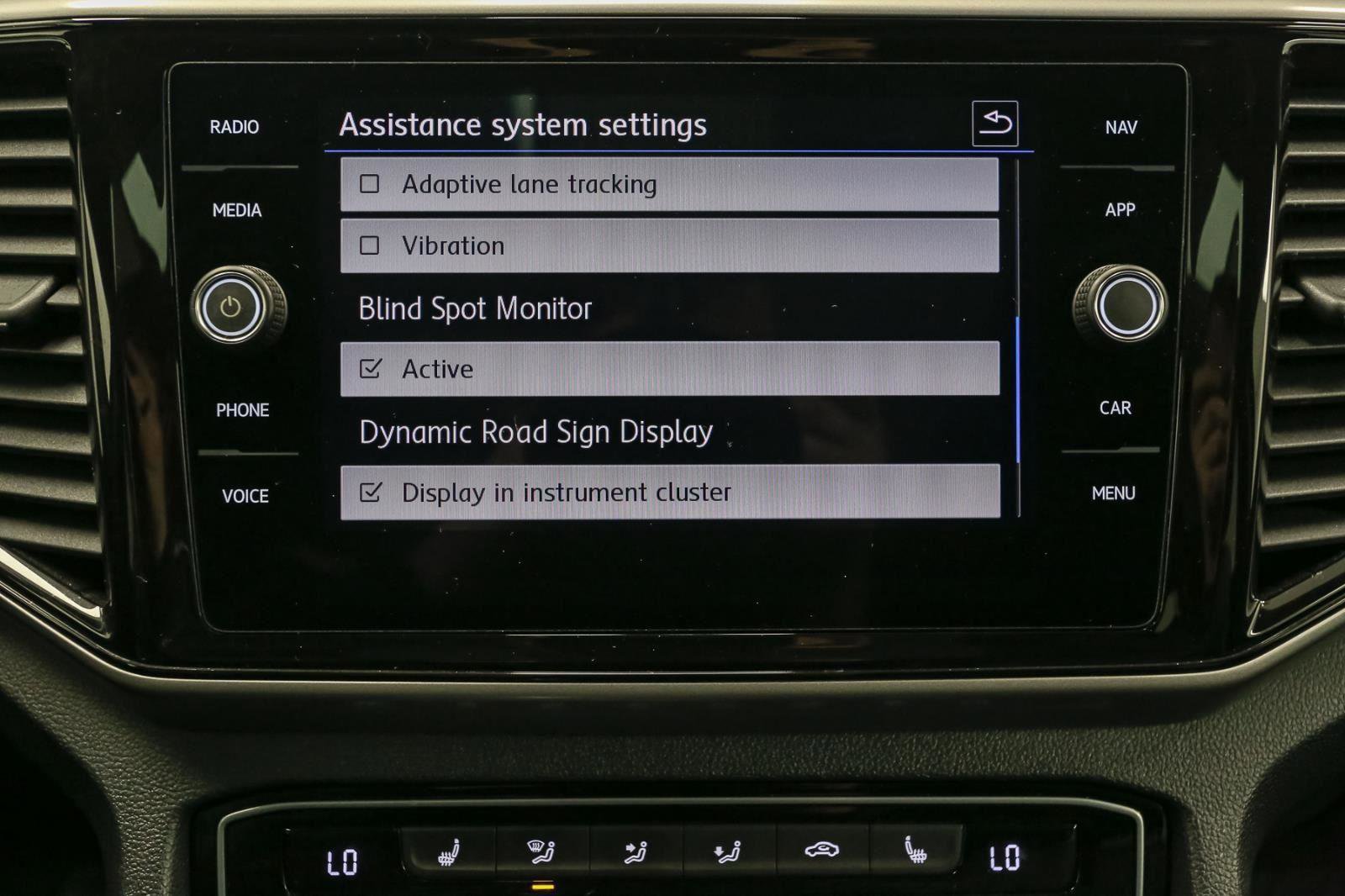 Certified 2020 Volkswagen Atlas Cross Sport SEL image 35