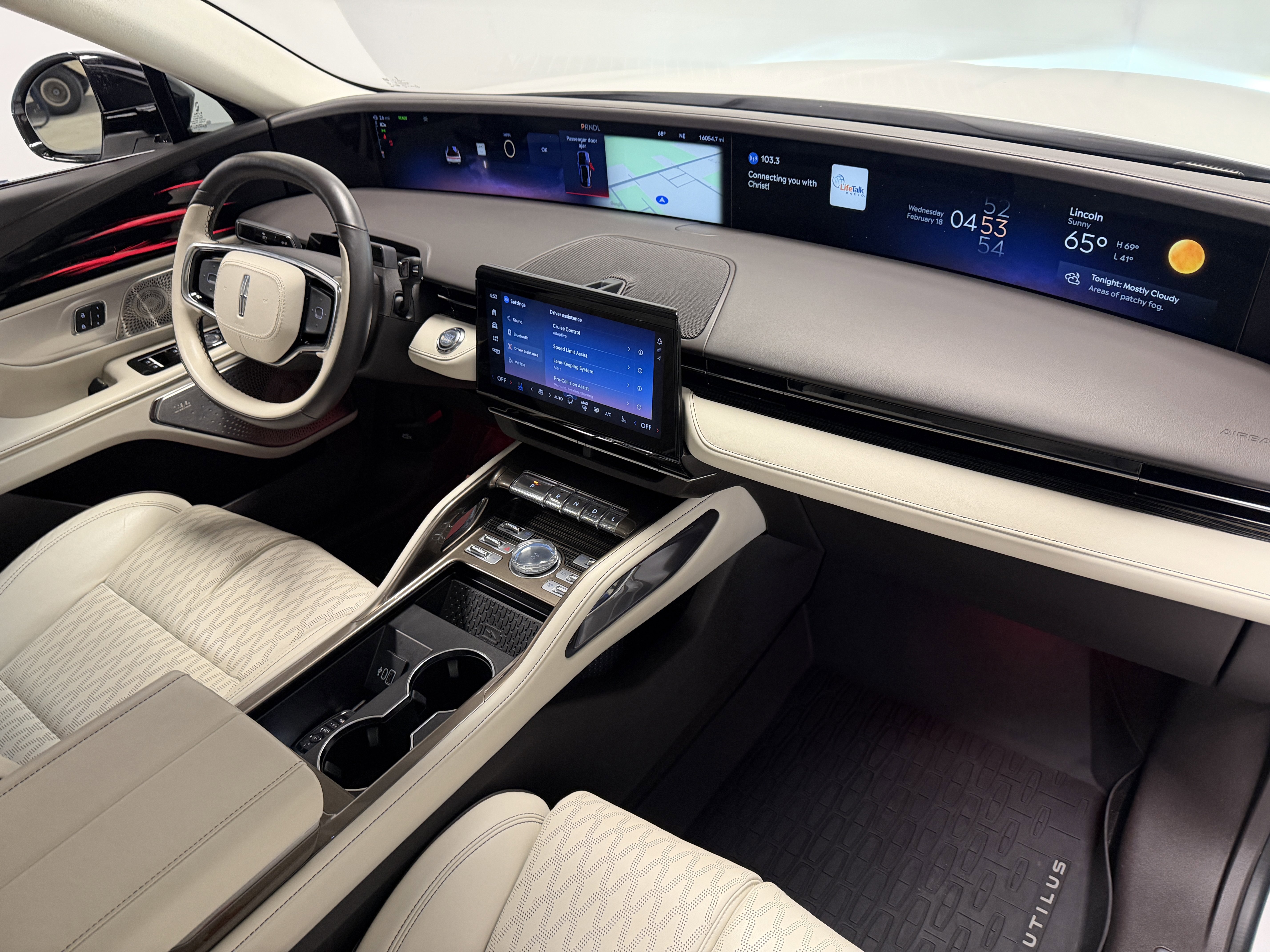 Used 2024 Lincoln Nautilus Black Label w/ Jet Appearance Package (87T) image 23