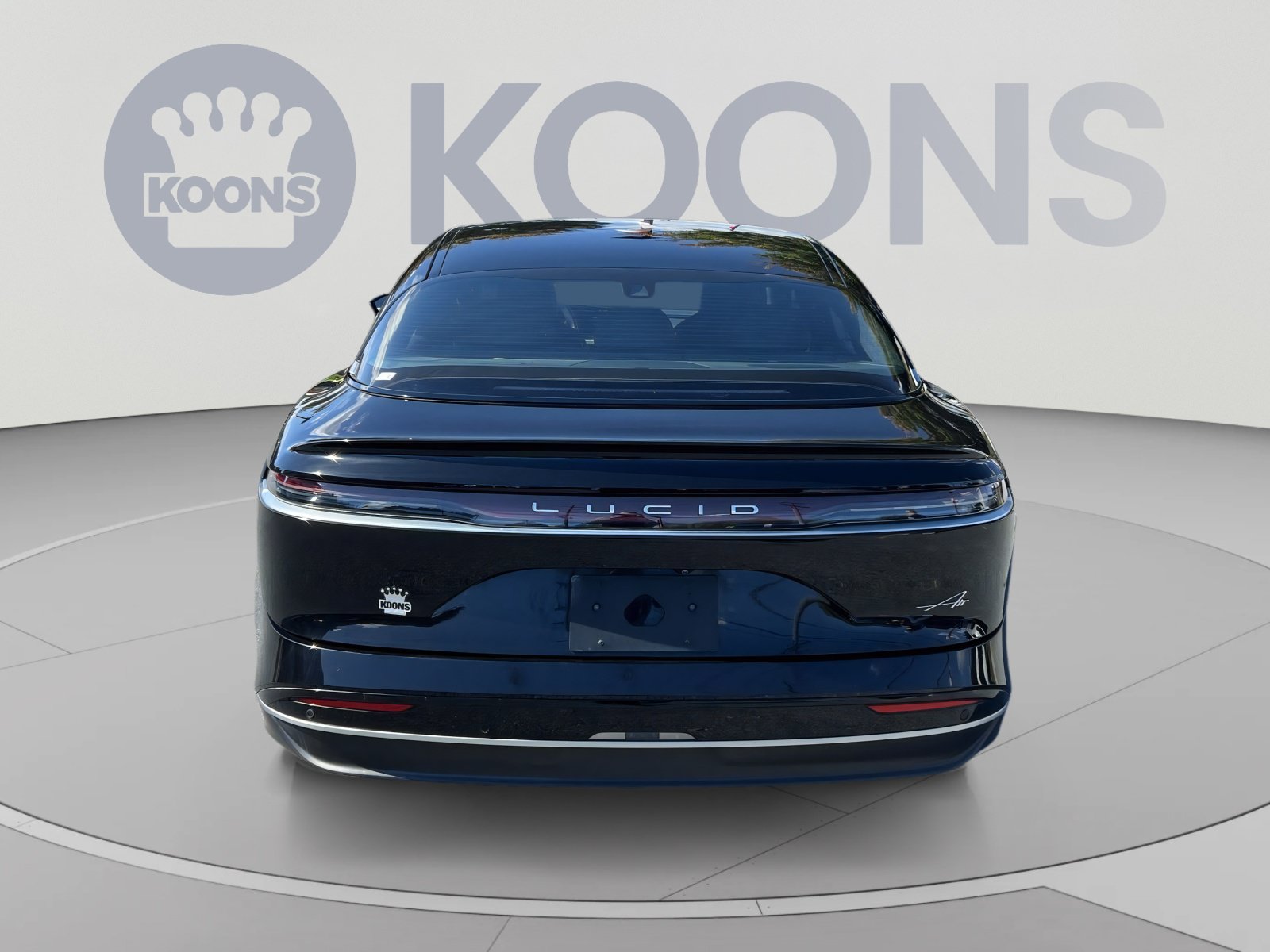 Used 2024 Lucid Air Pure RWD image 5