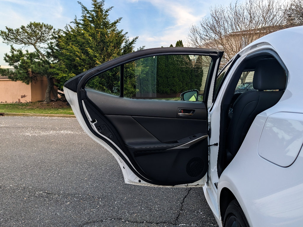 Used 2019 Lexus IS 300 F Sport w/ F Sport Package image 11