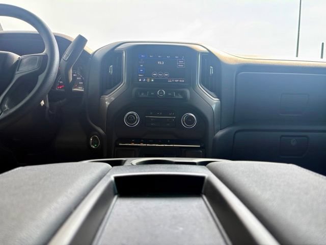 Used 2026 Chevrolet Silverado 1500 Custom AWD/4WD image 26