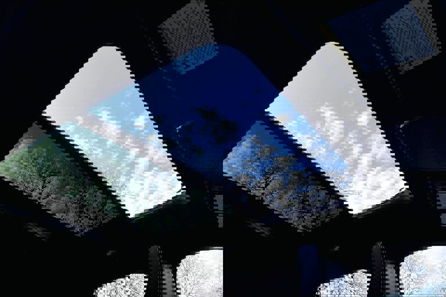 Used 2023 Ford Explorer ST w/ Equipment Group 401A image 14