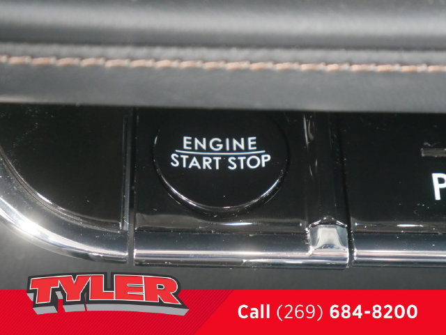 Used 2025 Lincoln Aviator Reserve w/ Equipment Group 201A AWD/4WD image 29