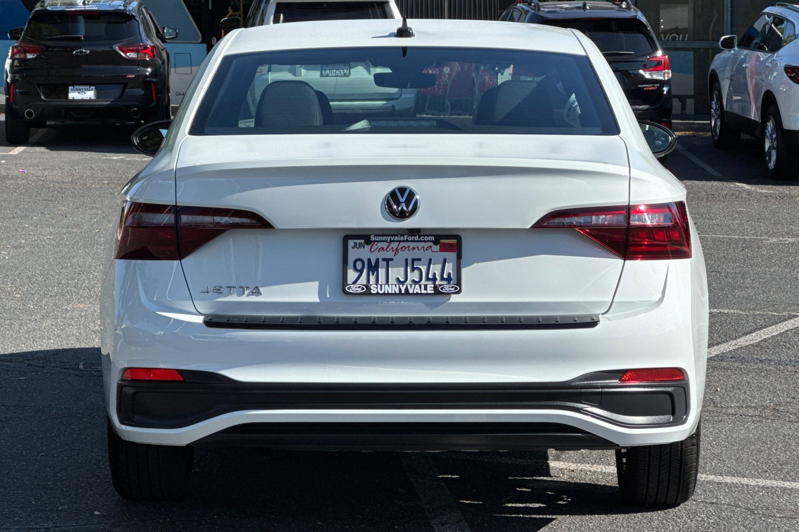 Used 2024 Volkswagen Jetta Sport image 5
