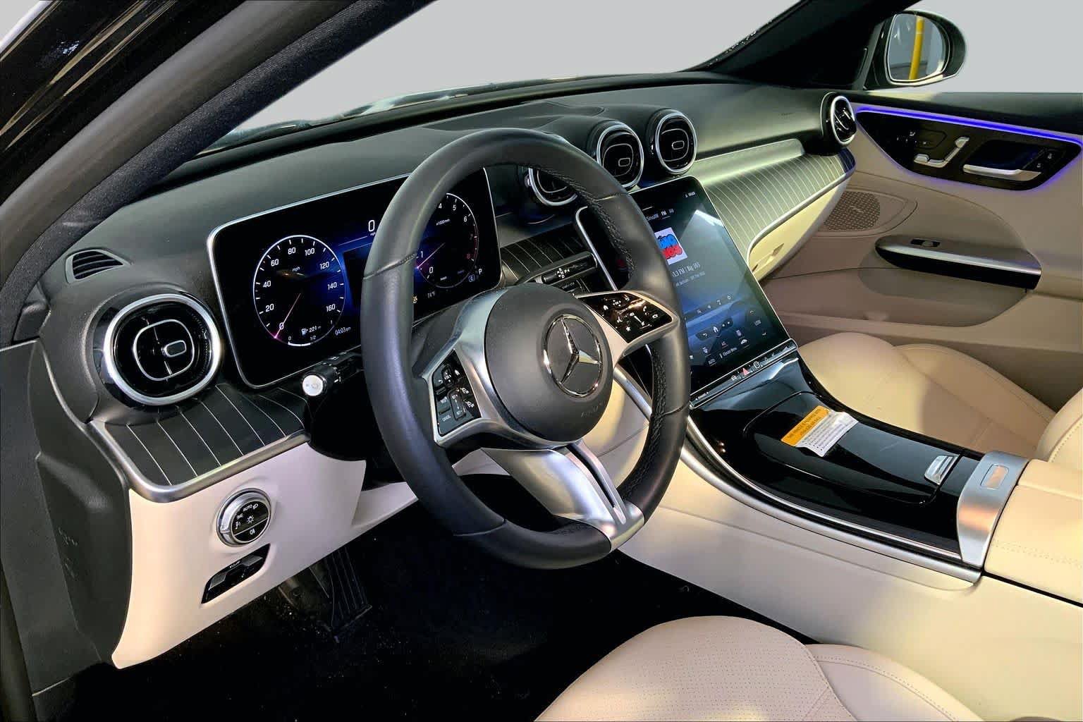 Used 2023 Mercedes-Benz C 300 4MATIC Sedan image 18