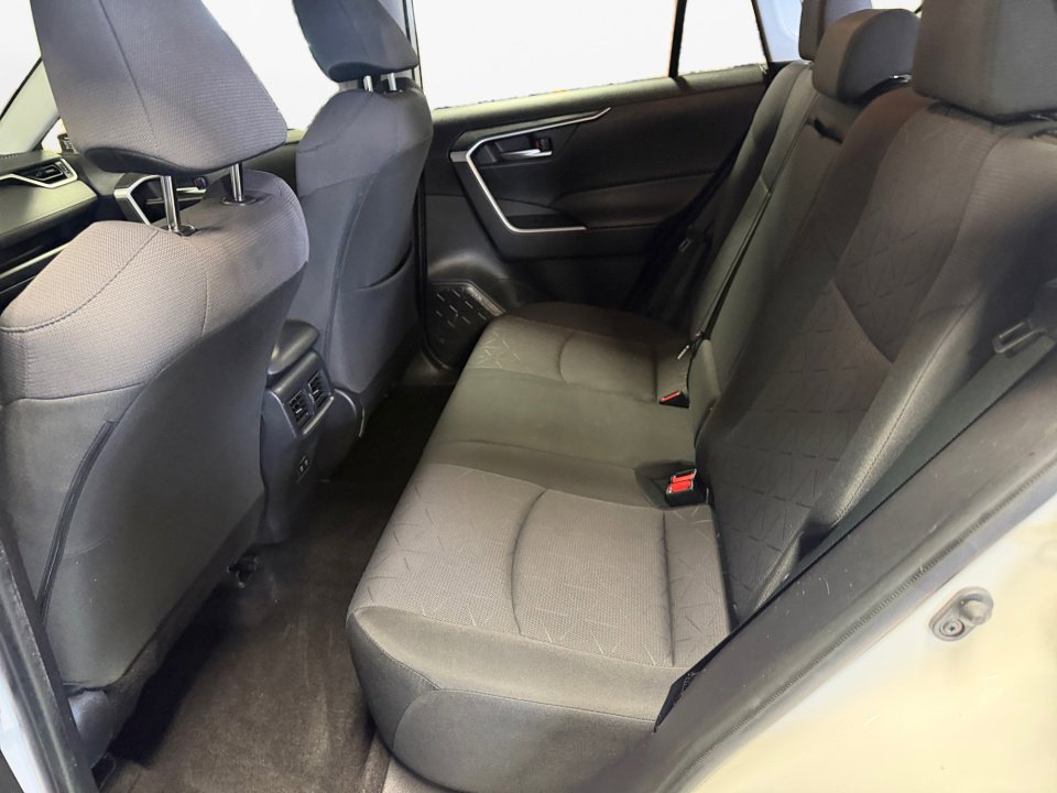 Used 2020 Toyota RAV4 XLE w/ All Weather Liner Package AWD/4WD image 16