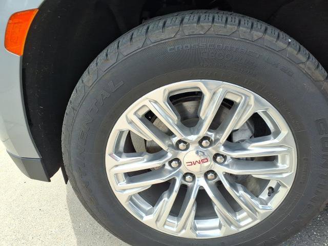 Used 2023 GMC Yukon SLT w/ SLT Premium Package AWD/4WD image 8
