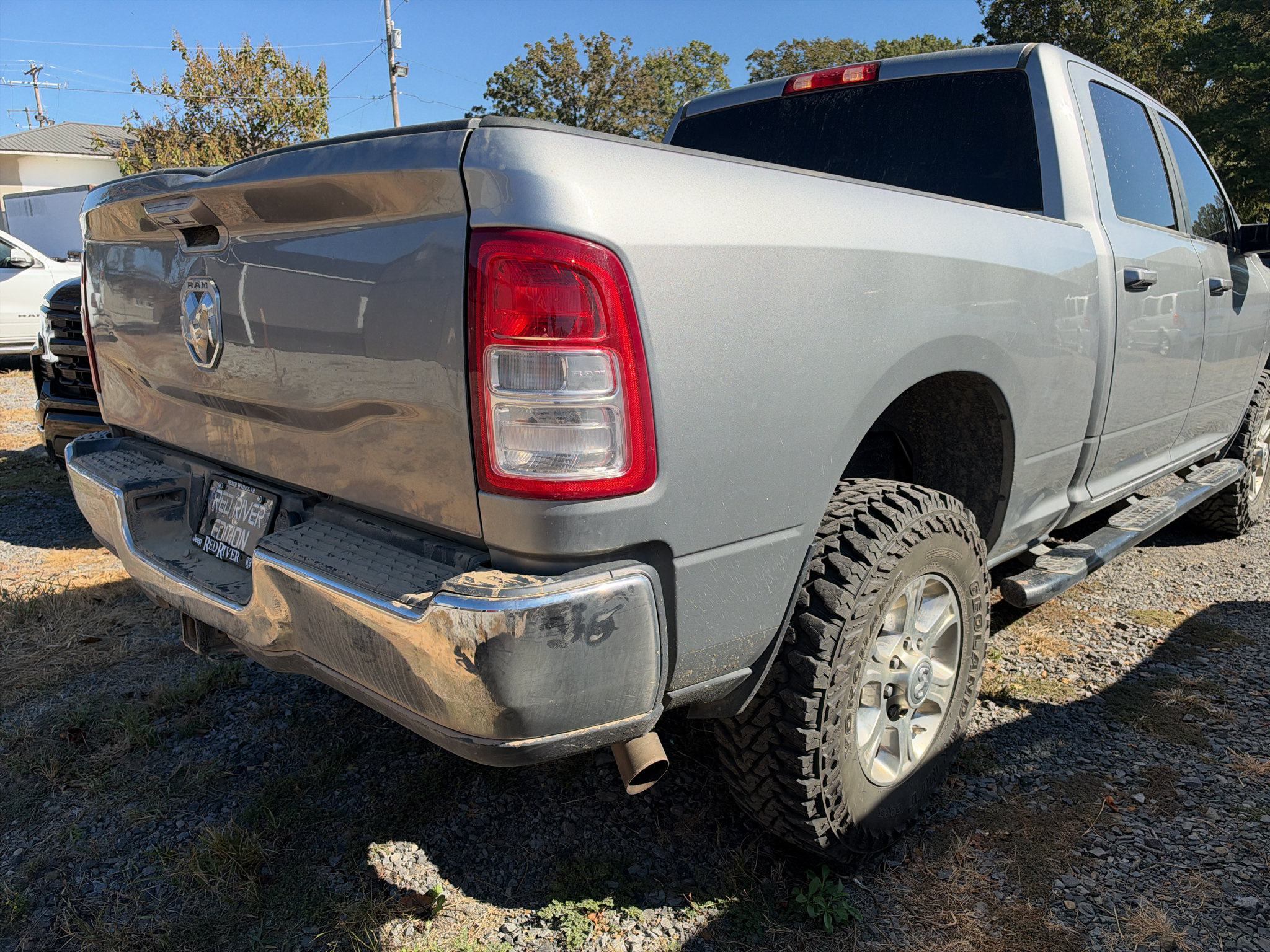 Used 2022 RAM 2500 Big Horn w/ Level 1 Equipment Group AWD/4WD image 3