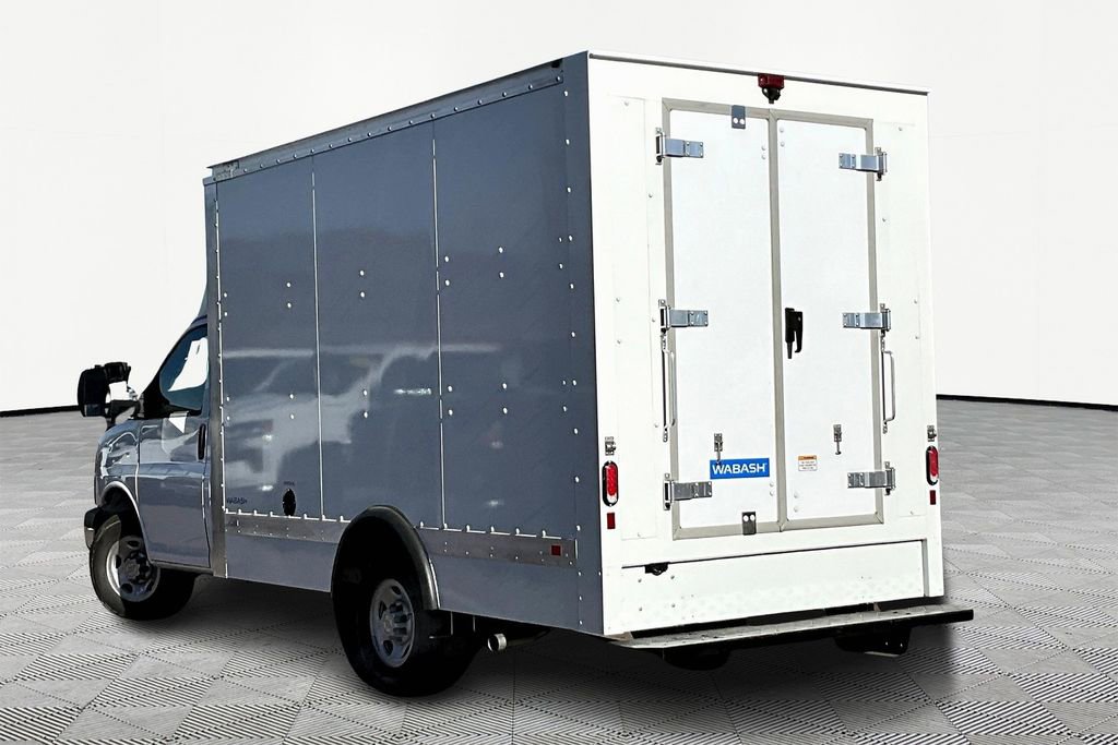 New 2024 Chevrolet Express 3500 w/ Power Convenience Package image 3