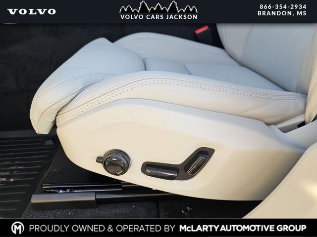 New 2026 Volvo XC60 B5 Ultra w/ Protection Package Premier image 14